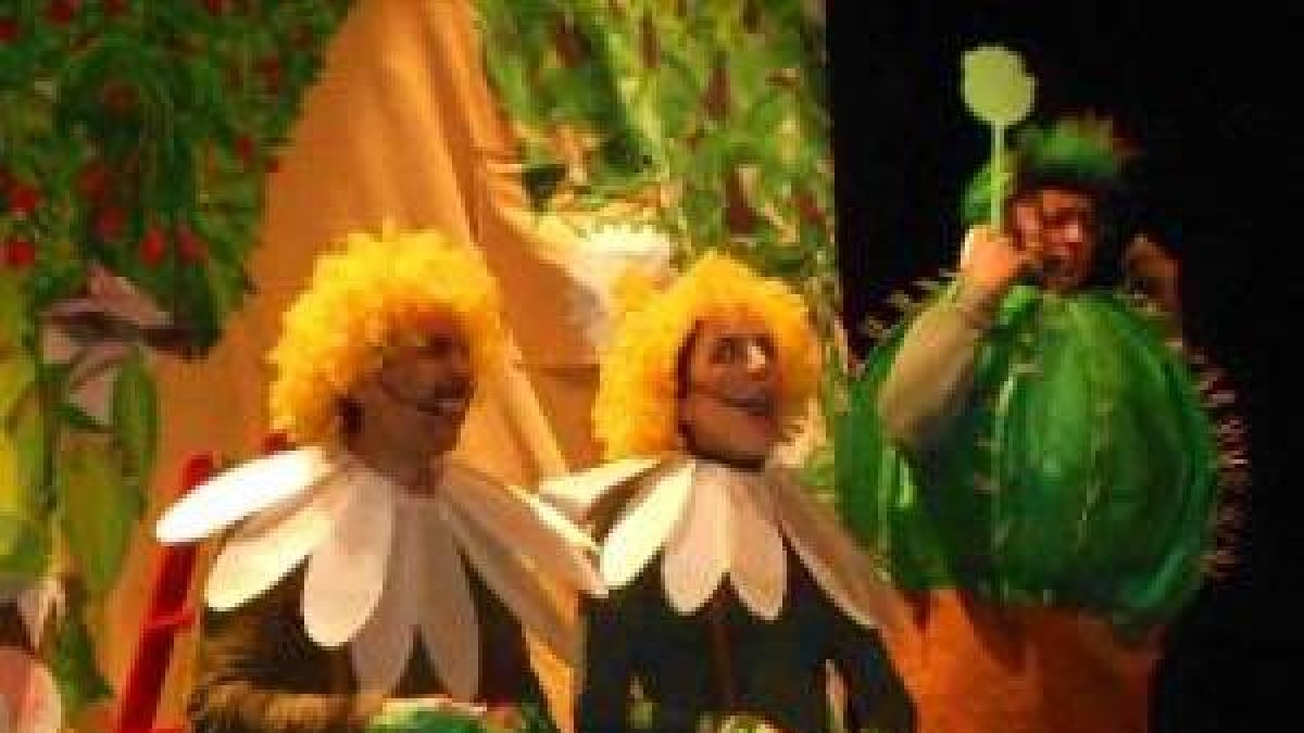 La Compañia Colorín Colorada ofrece esta representación en el Teatro Auditorio de Roquetas de Mar