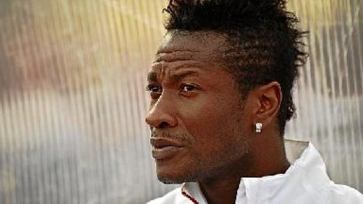 Asamoah está en buenas manos para recuperarse pronto.