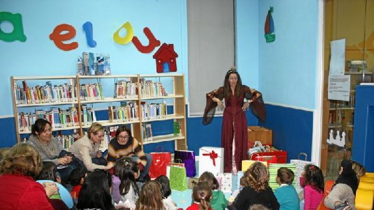 Cuentacuentos infantil en la Biblioteca Villaespesa.