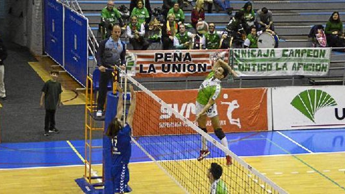 Raúl Muñoz tiene ganas de buen voleibol en Las Palmas.