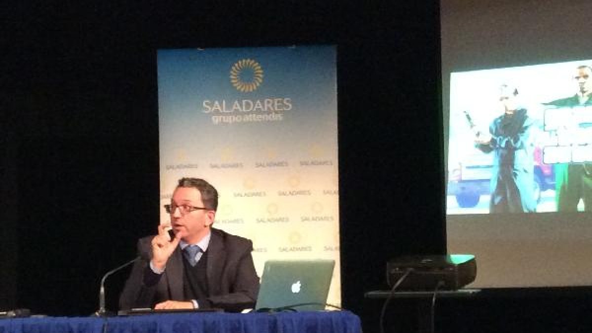 El último conferenciante, José María de Andrés.