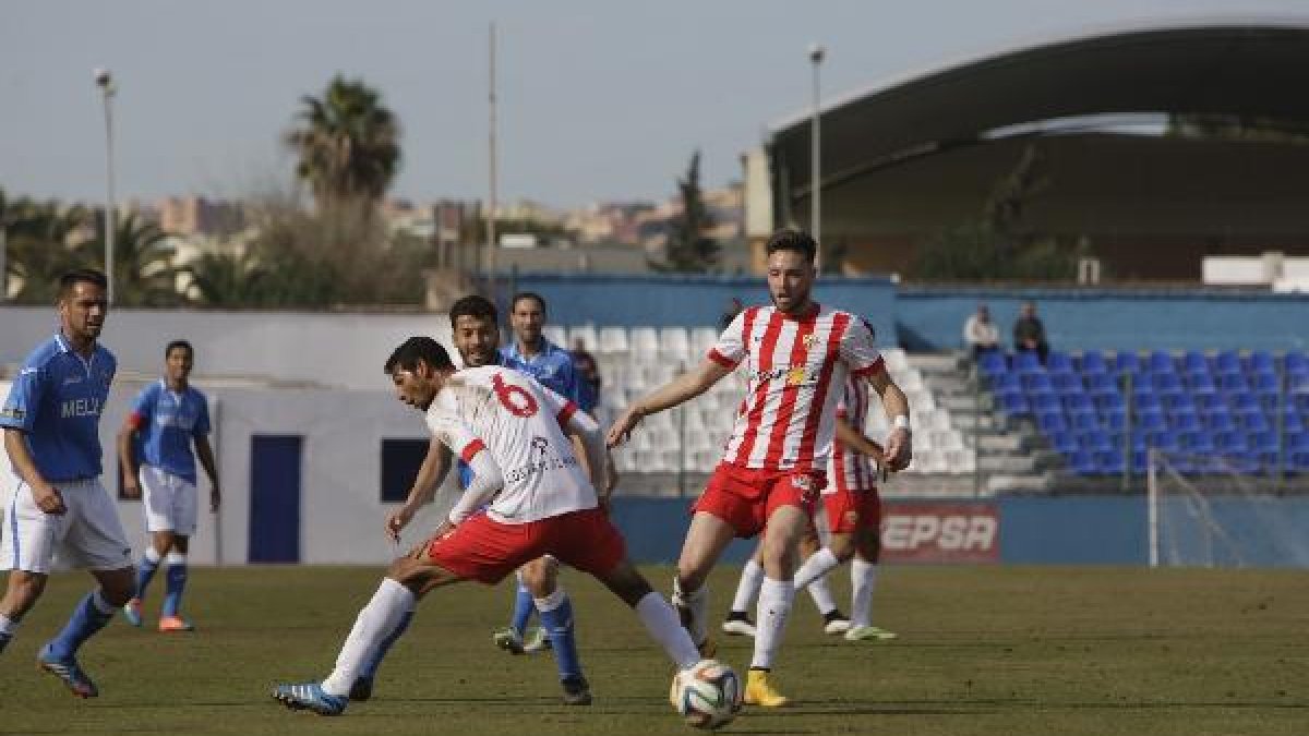 Una jugada del partido.
