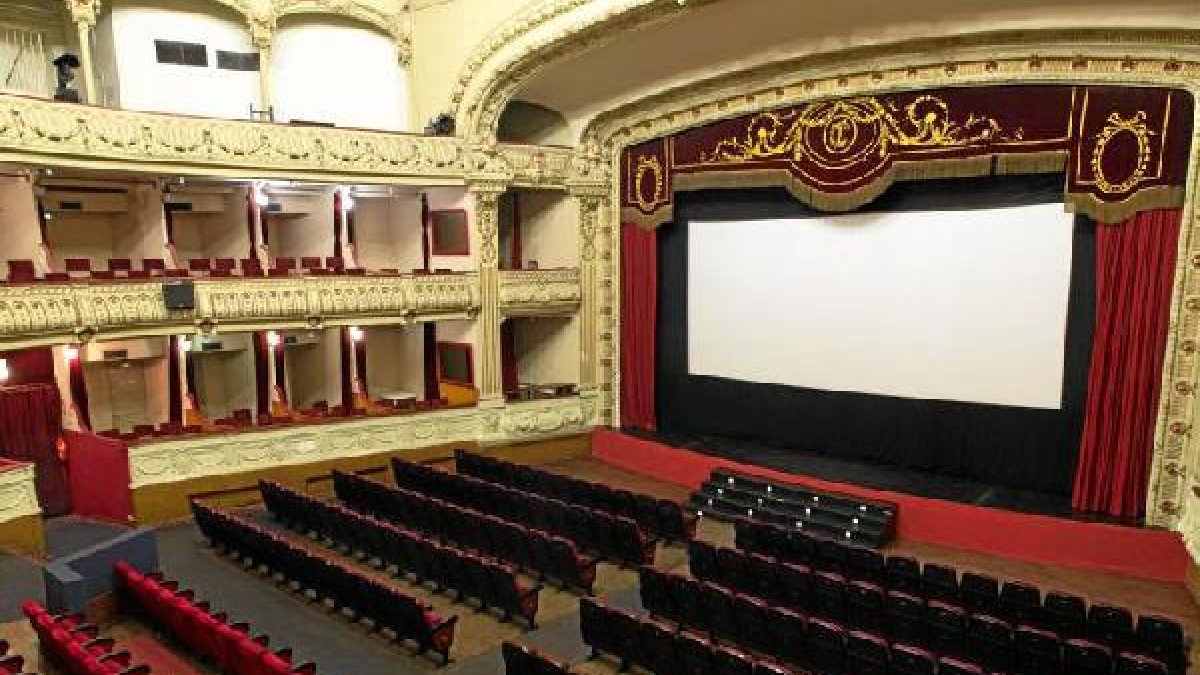 Vista del Teatro Cervantes, que acogerá el ciclo de invierno de 2015 del Cine Club.