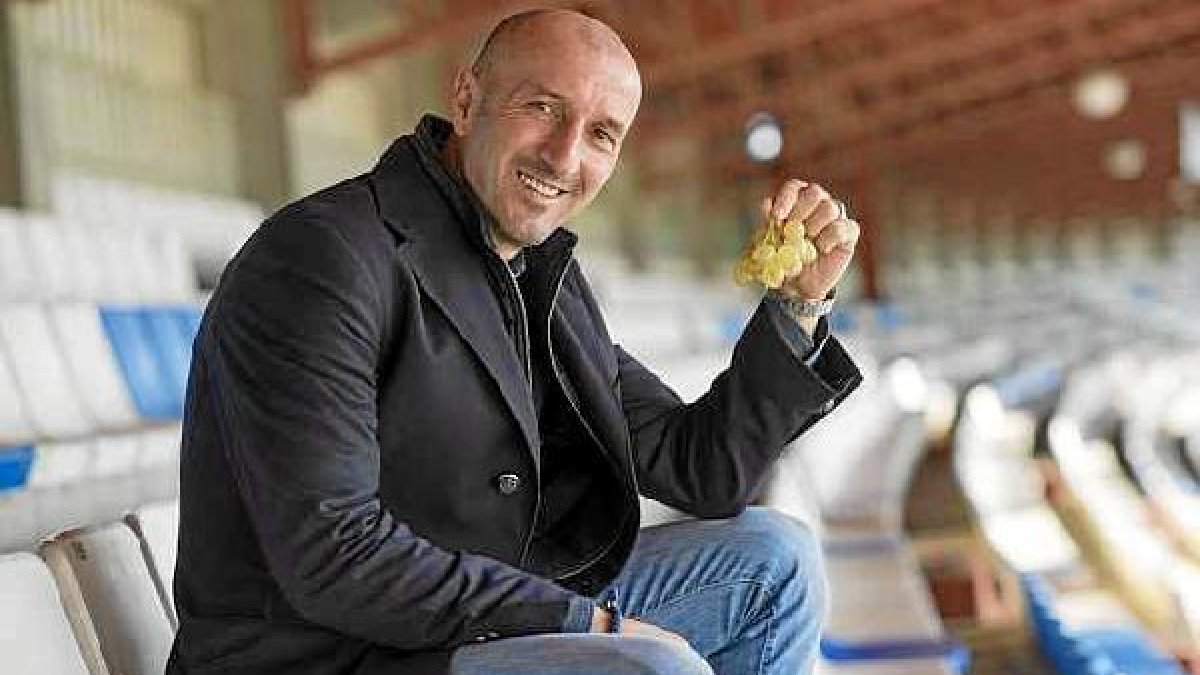 Popovic ha vuelto al fútbol español cargado de ilusiones.