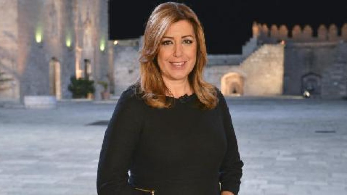 Díaz se dirige a los andaluces desde La Alcazaba de Almería.