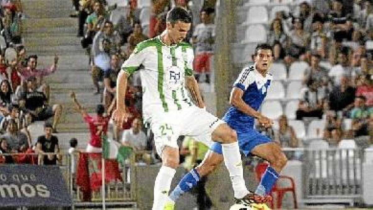 El delantero no ha cuajado en el club blanquiverde.