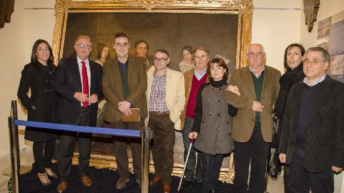 Visita a la muestra por parte del alcalde de Cuevas del Almanzora, Jesús Caicedo, y parte de los con