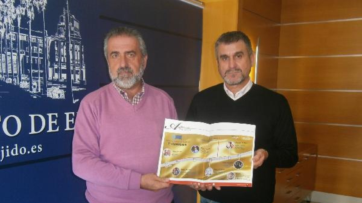 Andrés Cano y Diego Ruiz muestran el programa.