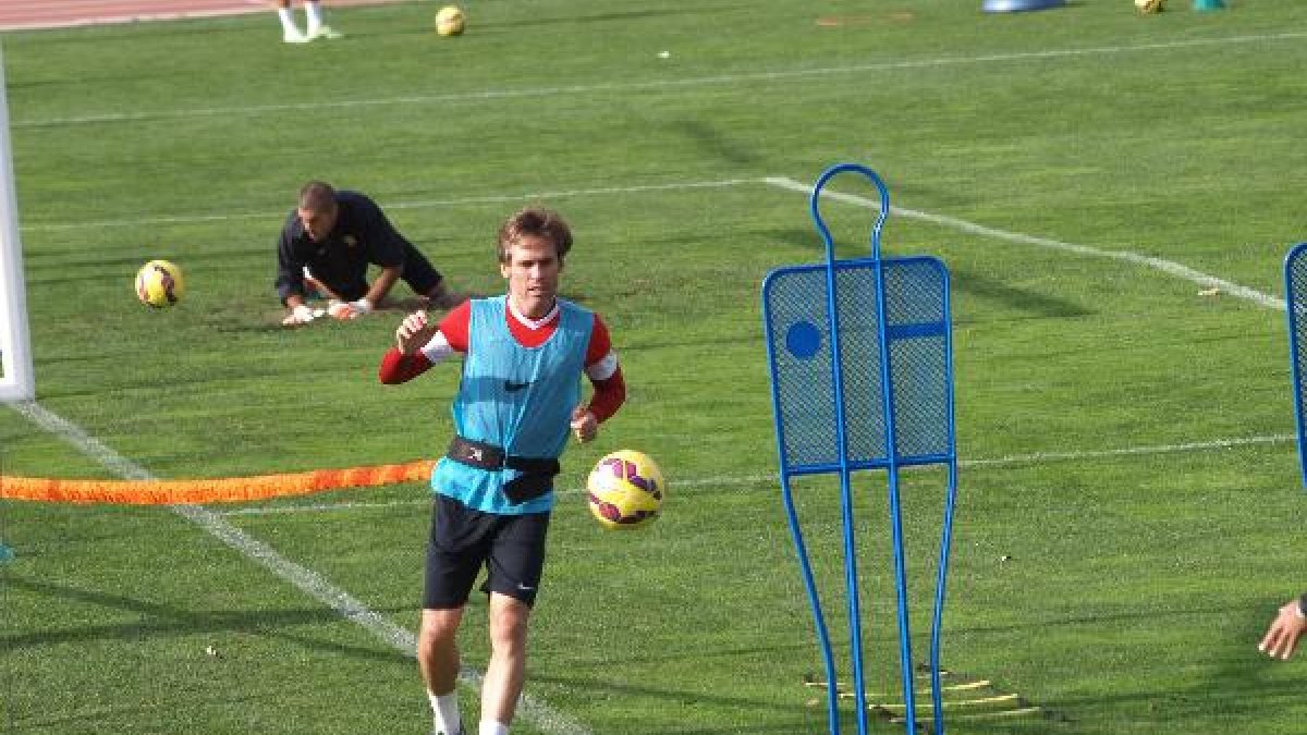Miguel Ángel Corona desea Feliz Navidad.