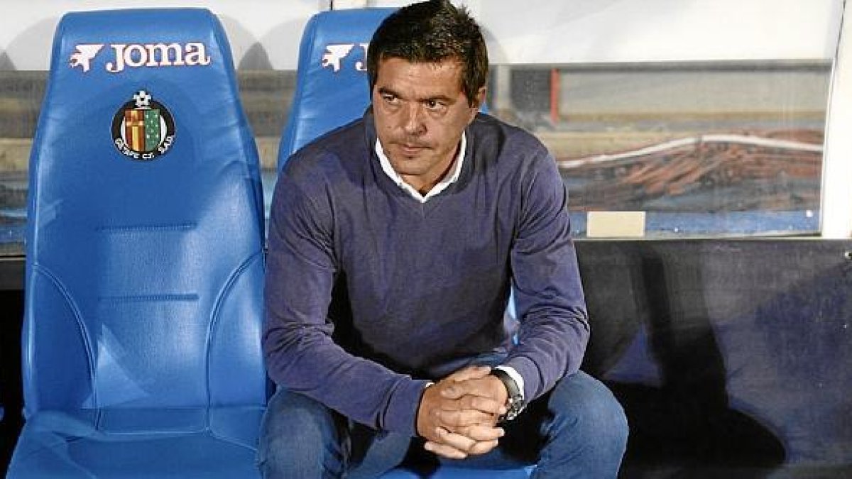 Cosmin Contra subirá su caché internacional y su nómina.