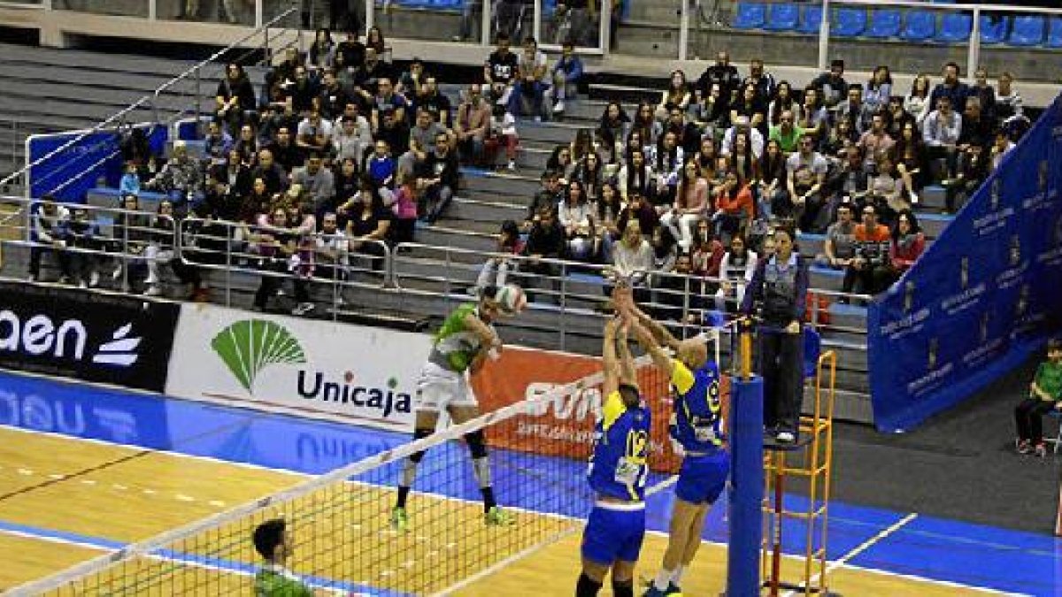 El receptor de Unicaja no se fía del gran potencial de Cajasol.