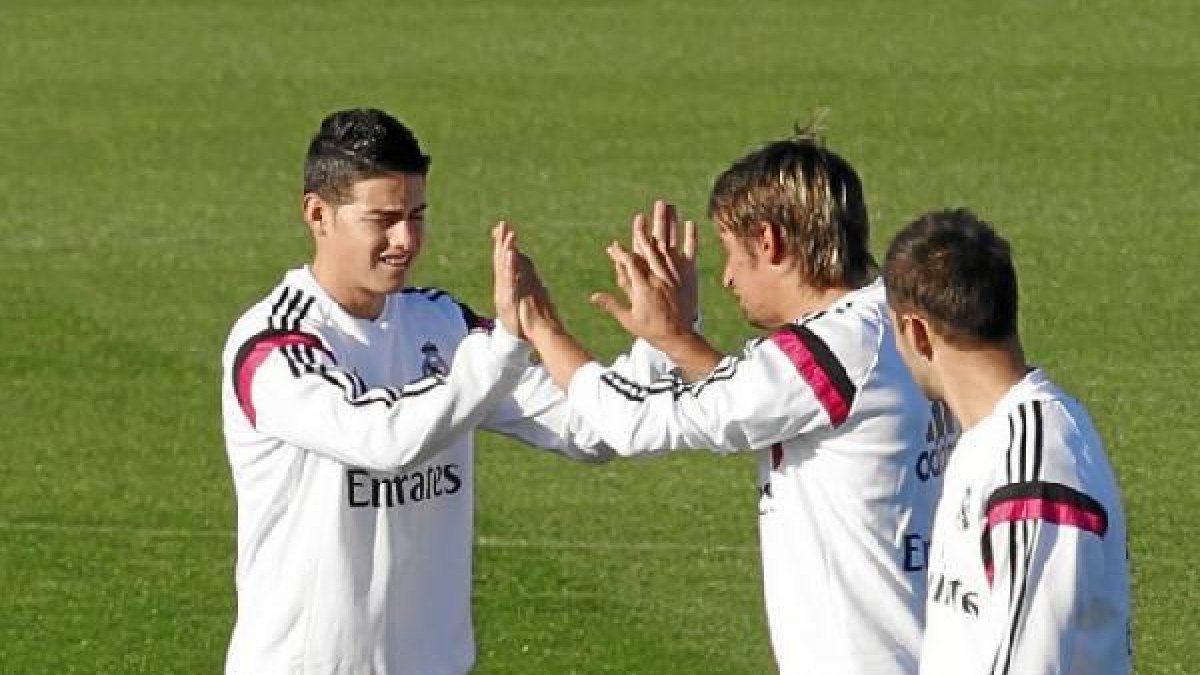 James ha vuelto a trabajar con Ancelotti.