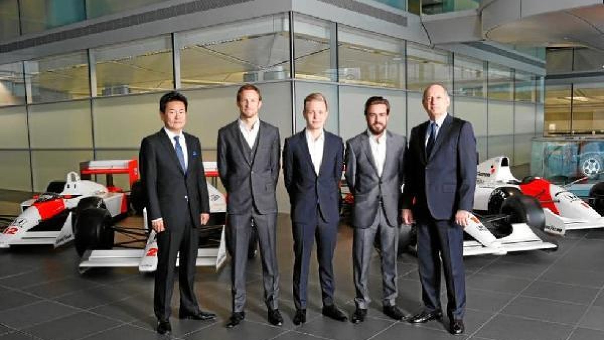 Fernando Alonso ya tiene nuevo equipo para volver a ser campeón.