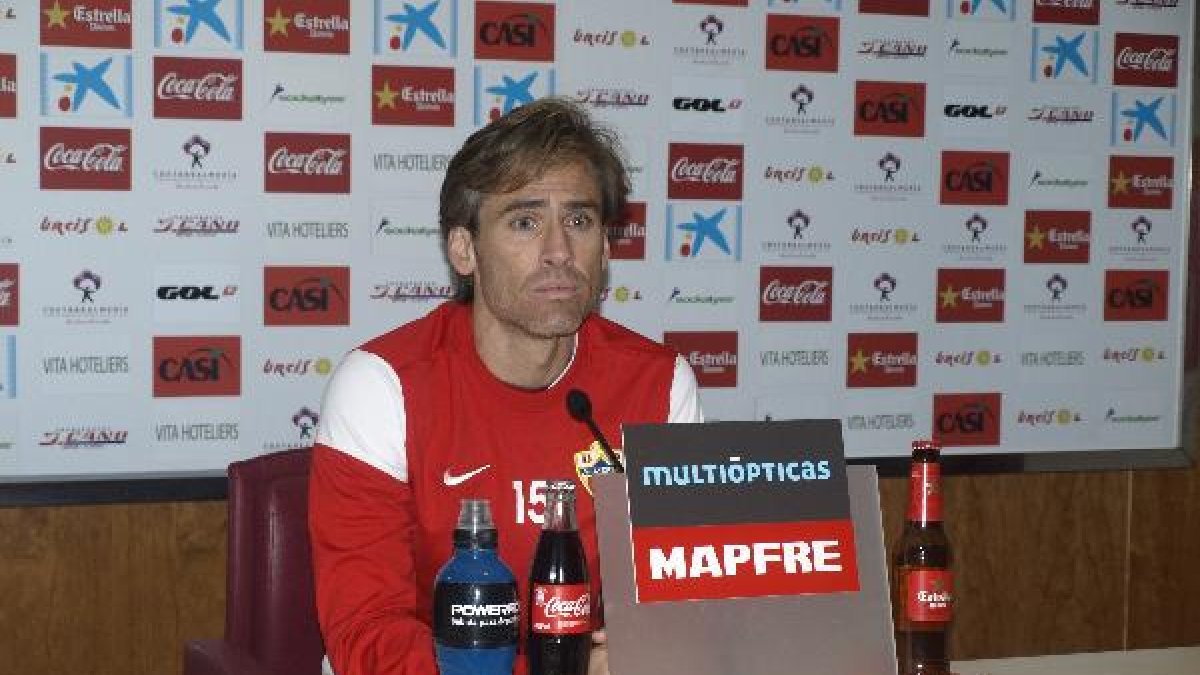 Miguel Ángel Corona, en la rueda de prensa.