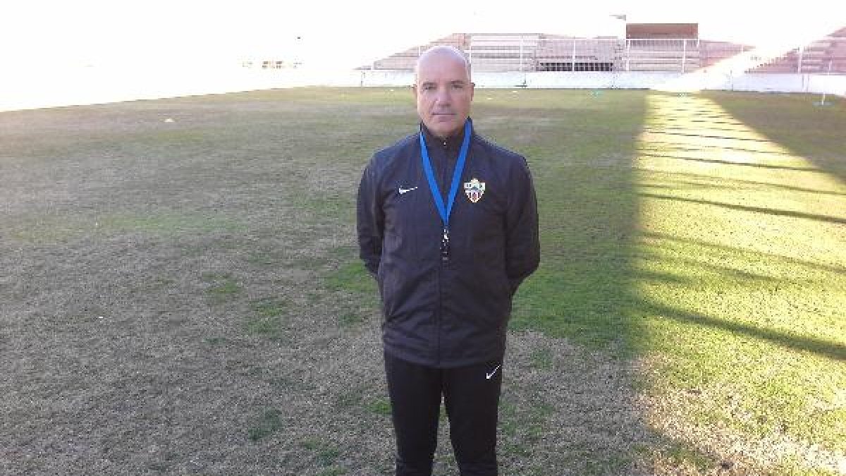 Miguel Rivera, posando para LA VOZ.
