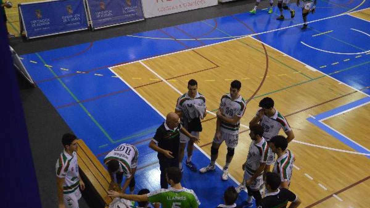 Piero Molducci en un tiempo muerto.