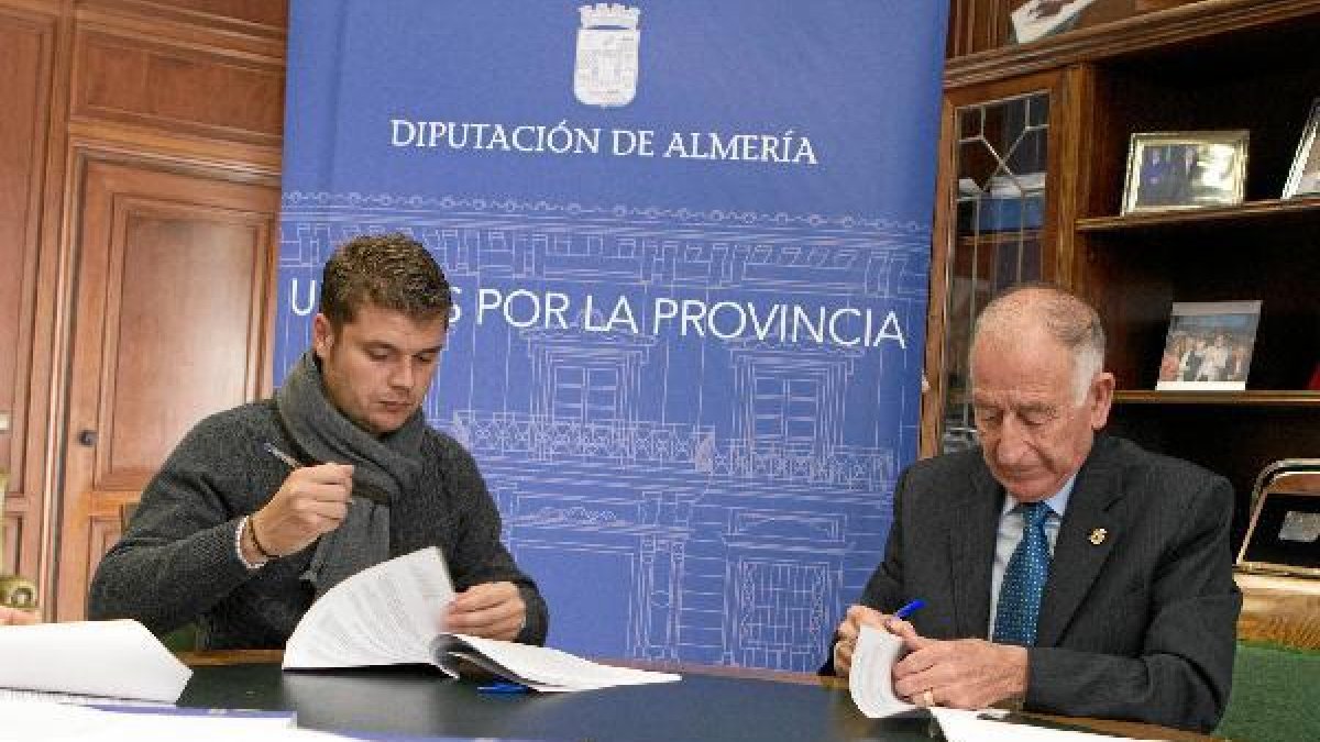 momento de la firma del contrato con la empresa.