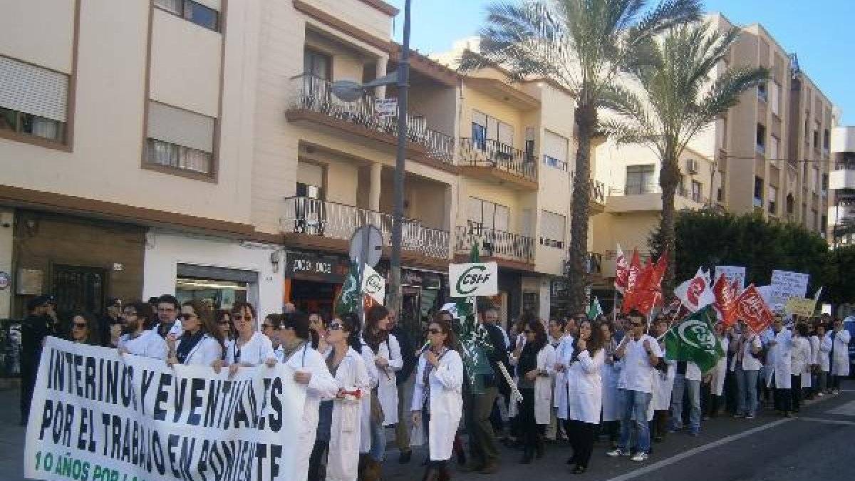 La marcha ha discurrido por el bulevar de El Ejido y ha finalizado en la Plaza Mayor.