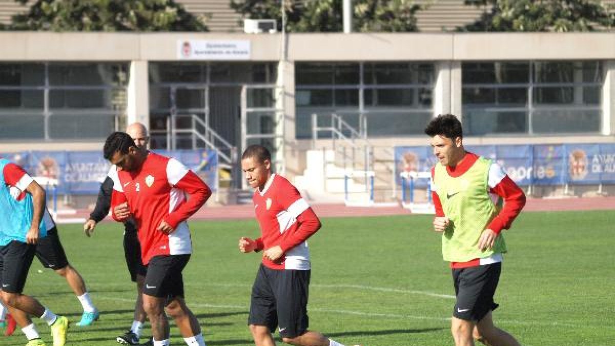 Wellington se incorporó al grupo.