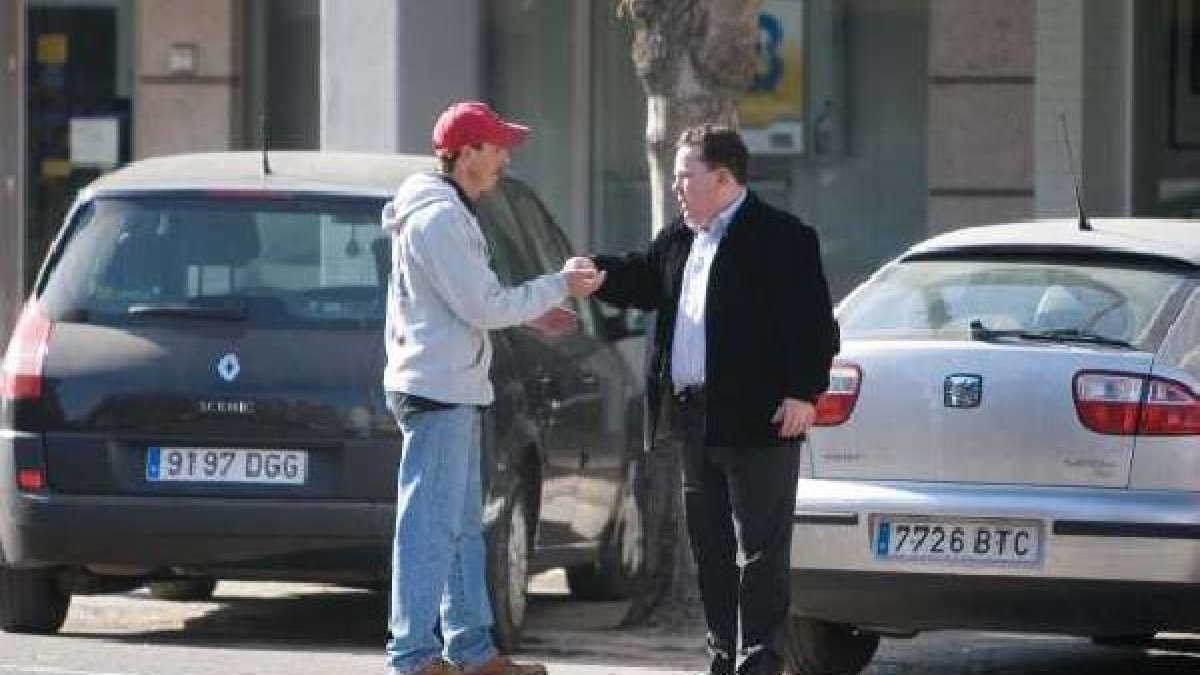 Los Gorrillas problema para todas las ciudades. No sólo Almería en la imagen Sevilla