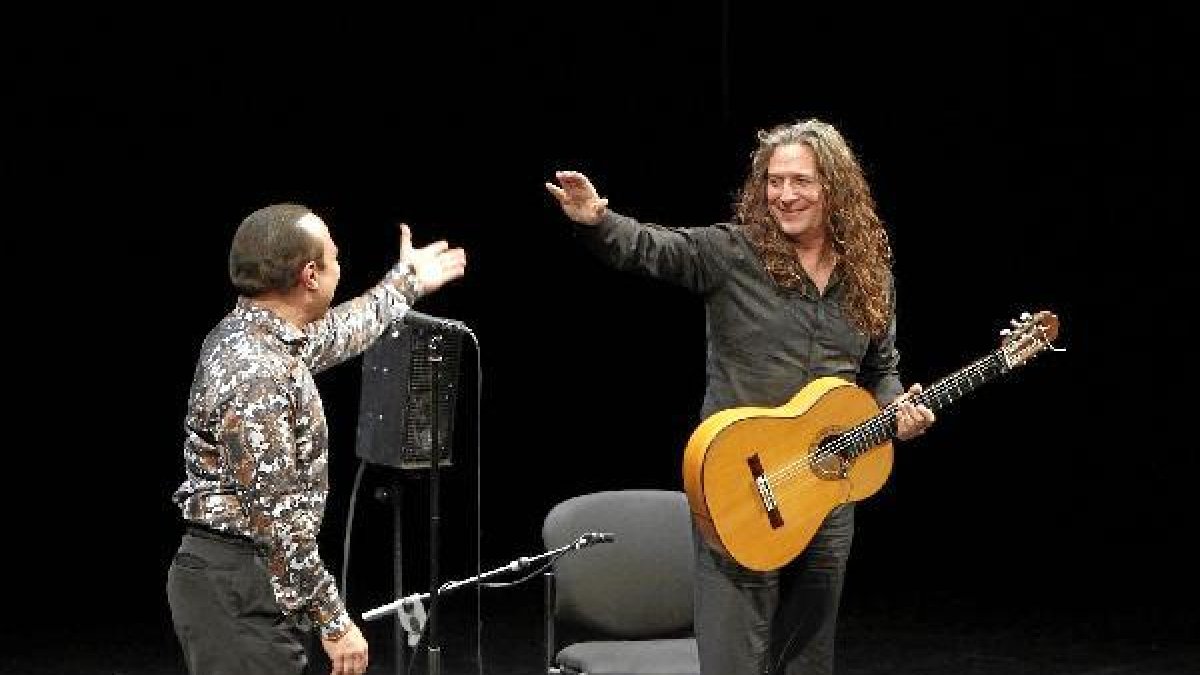 Tomatito y Michel Camilo al final de su actuación del viernes noche.