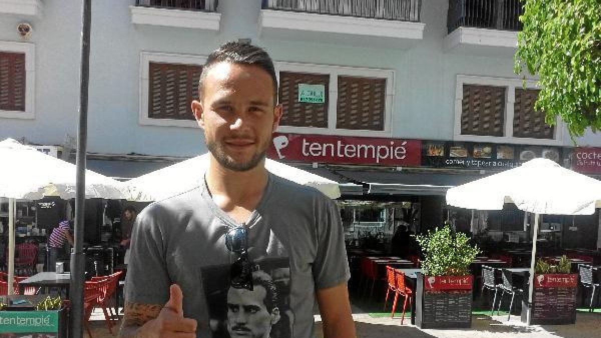 Iván Sánchez en su visita a Tentempié con la Cadena SER.