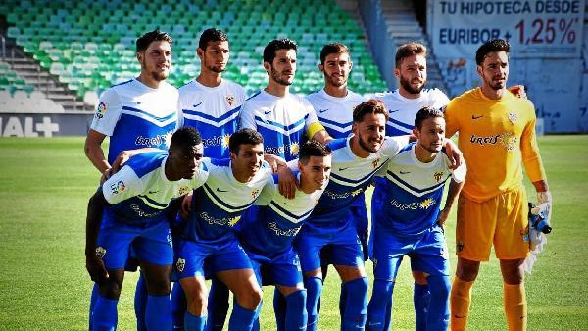 El once del Almería B.