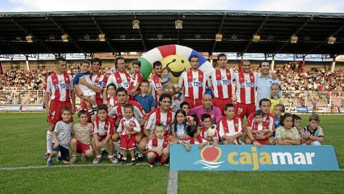 Otra foto con mucha historia del fenómeno Felipe Ortiz.