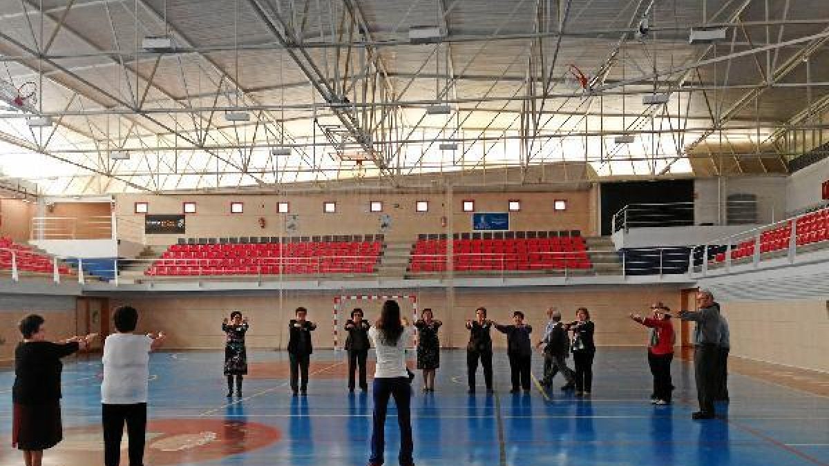 Mayores en una de las actividades programadas