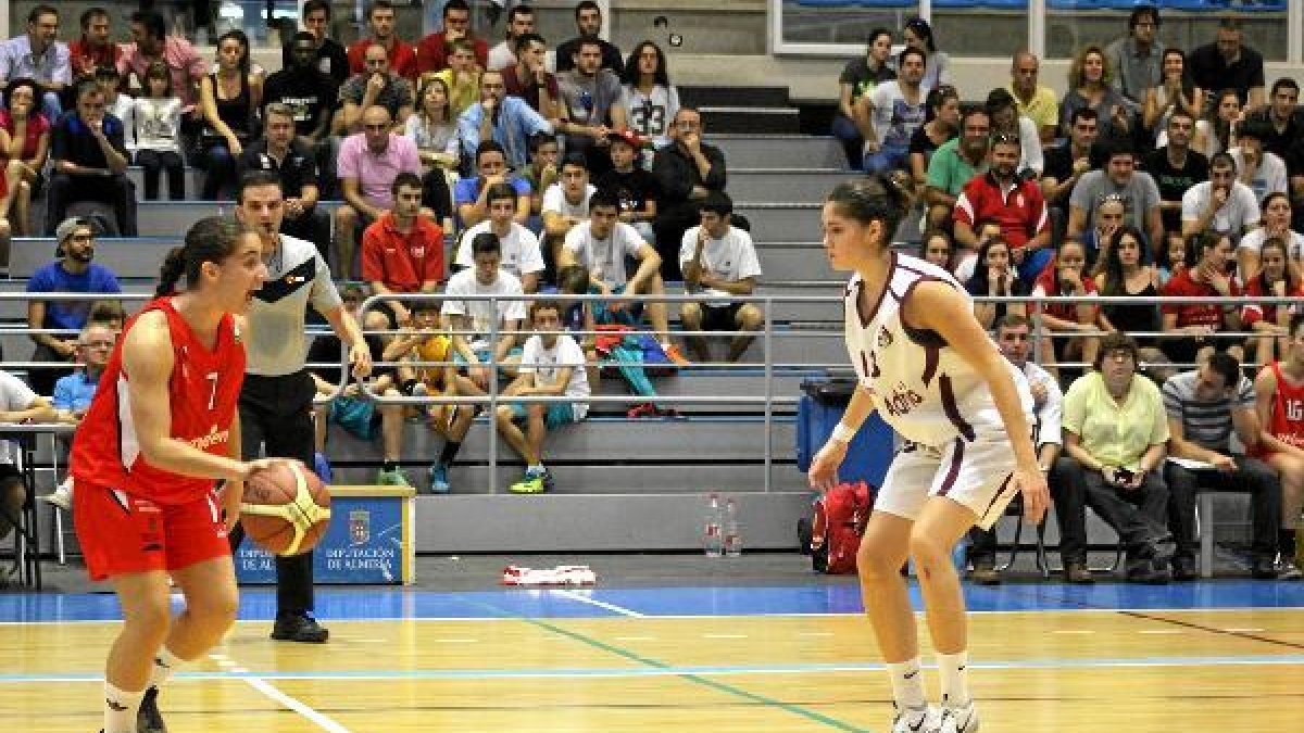 Inma Hernández espera mucho de la temporada a todos los niveles.