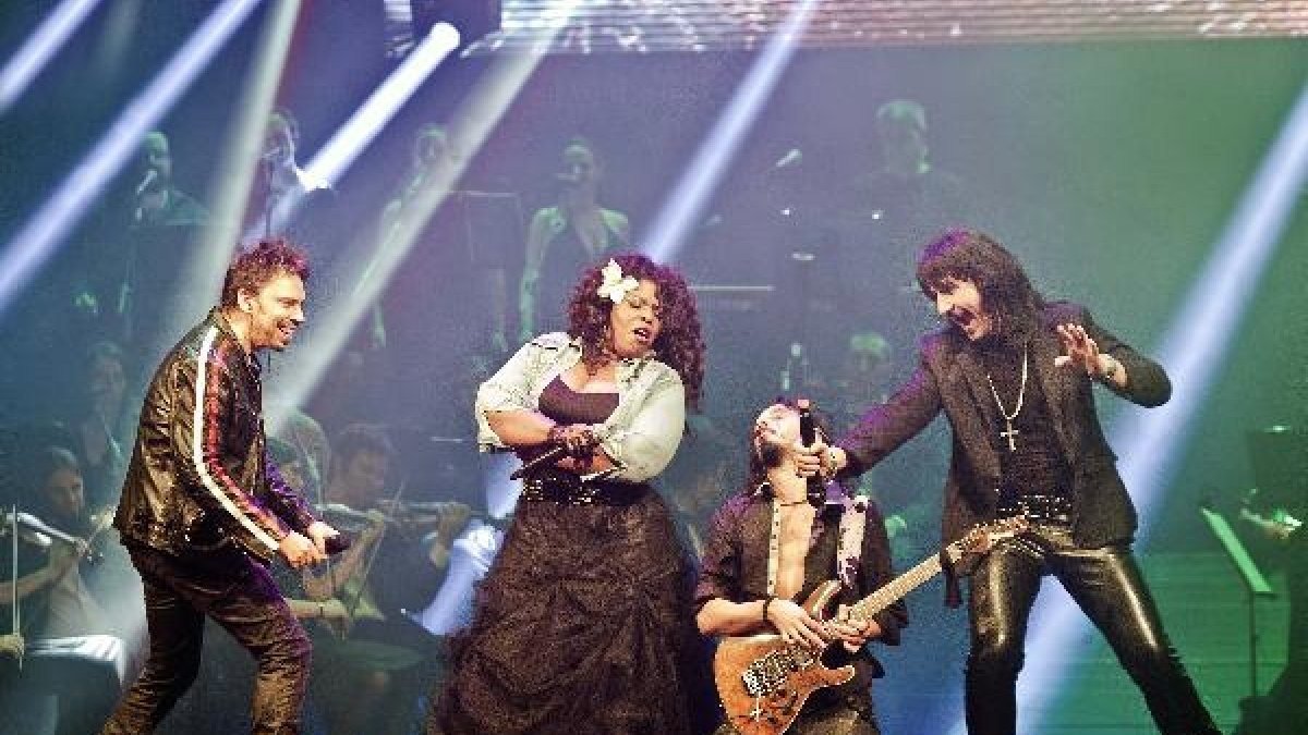 Vuelve el espectáculo de Queen.