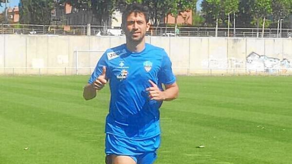 Molo, entrenando en Lleida.