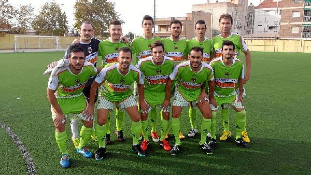 El once del Huércal Overa con Carlos titular.