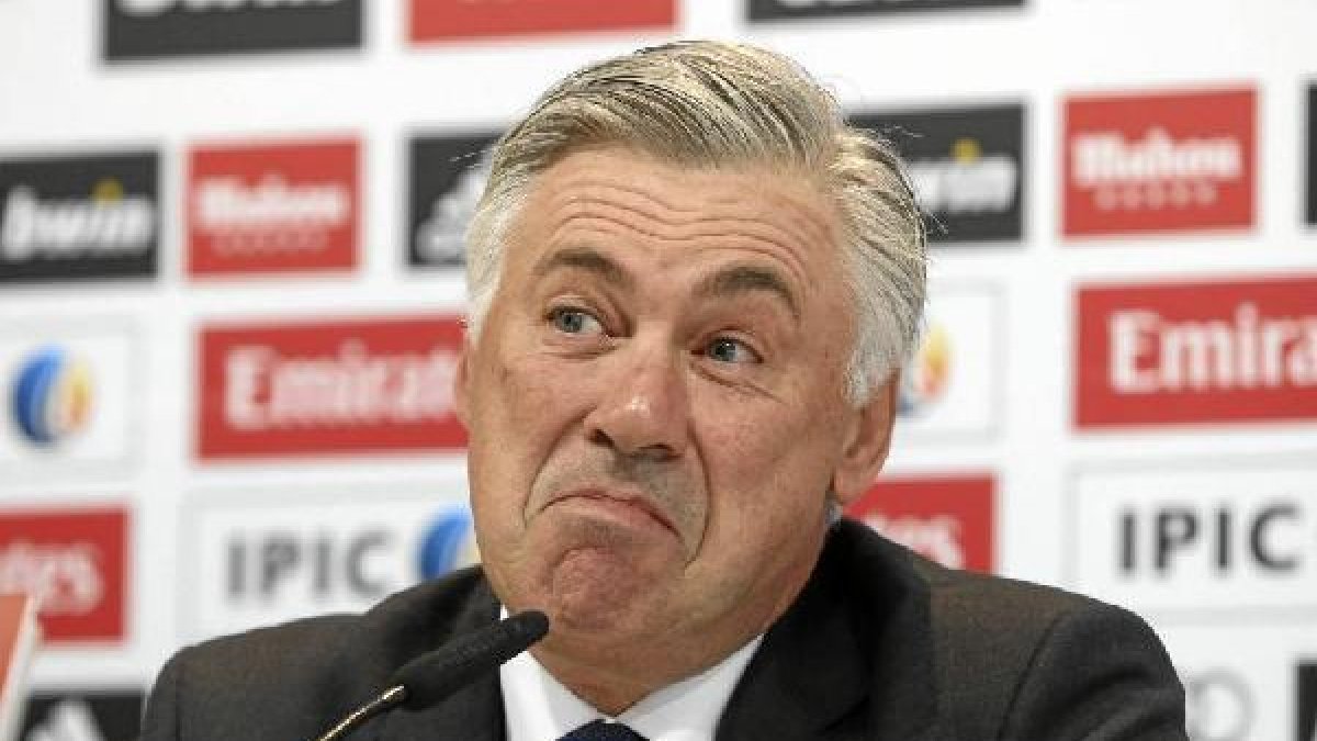 Carlo Ancelotti en rueda de prensa.