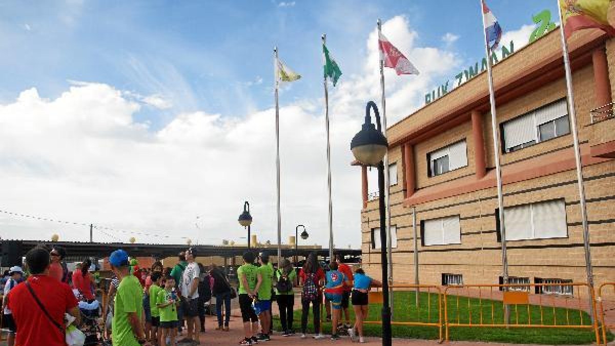Fiesta del atletismo por una causa solidaria.