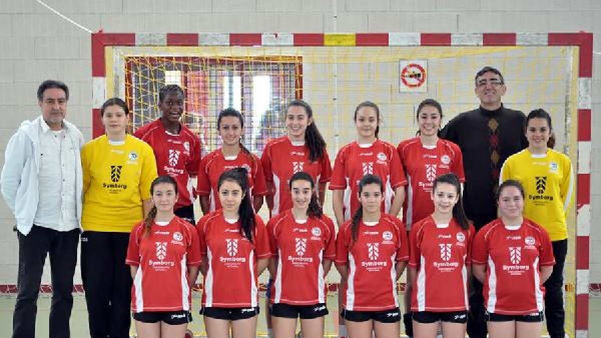 Cadete femenino del BM Roquetas la pasada temporada.