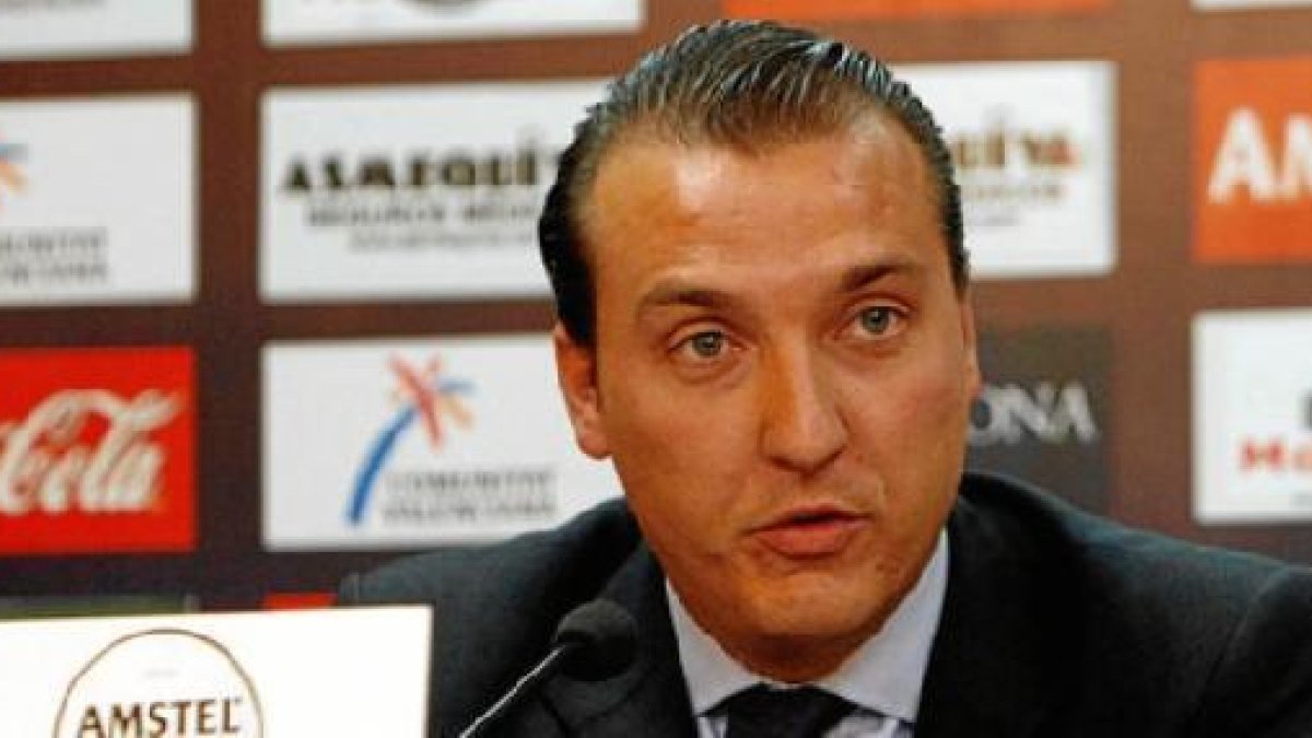 El presidente del Levante habla claro tras el cese de Mendilibar.