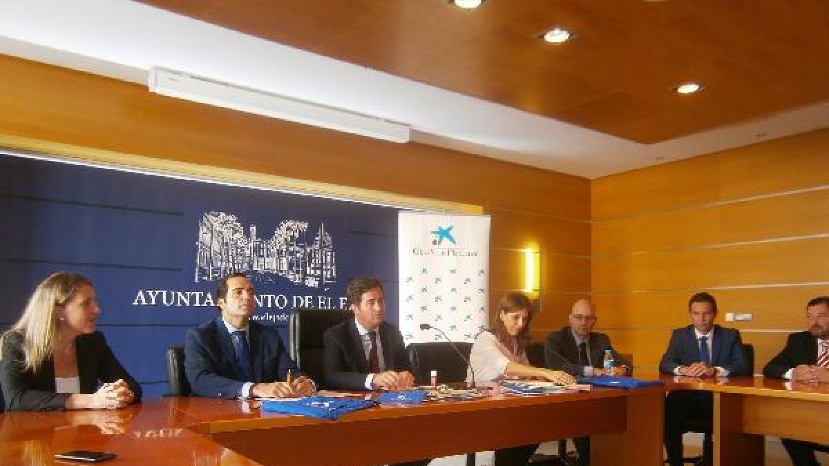 El acto de presentación de la campaña ‘Tu material estrella’ tuvo lugar ayer en el consistorio