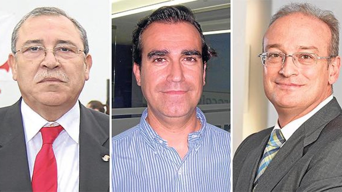 Francisco Góngora (Agrocolor), Luis Miguel Martínez (Agrocolor) y Avelino Brito (Aenor)