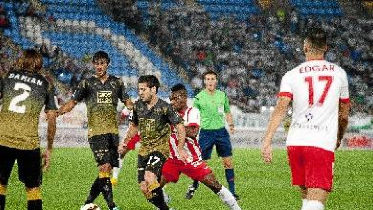 Thievy cuando sale quiere pero aún no puede dar todo los que lleva dentro.