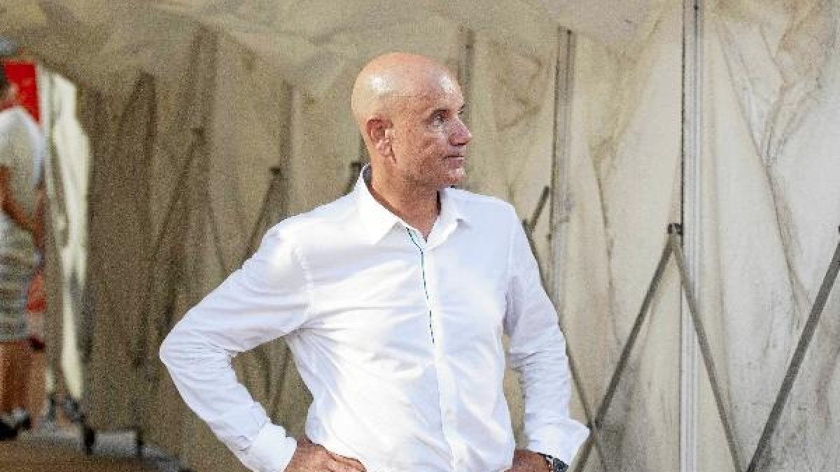 Miguel Rivera, entrenador del Almería B.