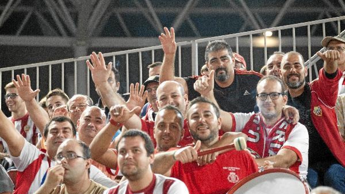 Afición del Almería.