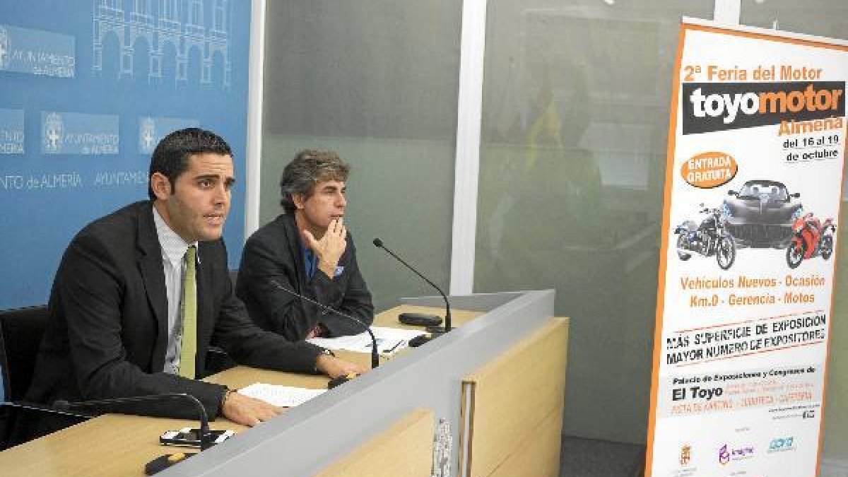 Juanjo Alonso y Juan Felipe Navarro presentaron la feria