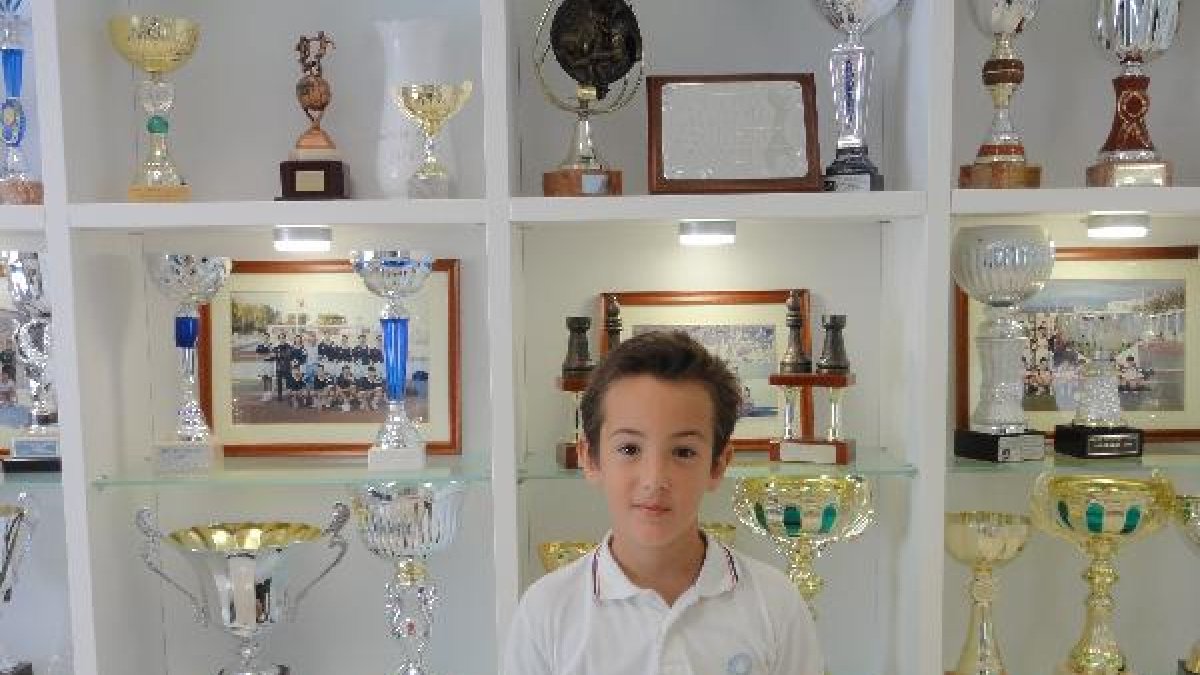 David Llena un joven campeón de apenas 9 años