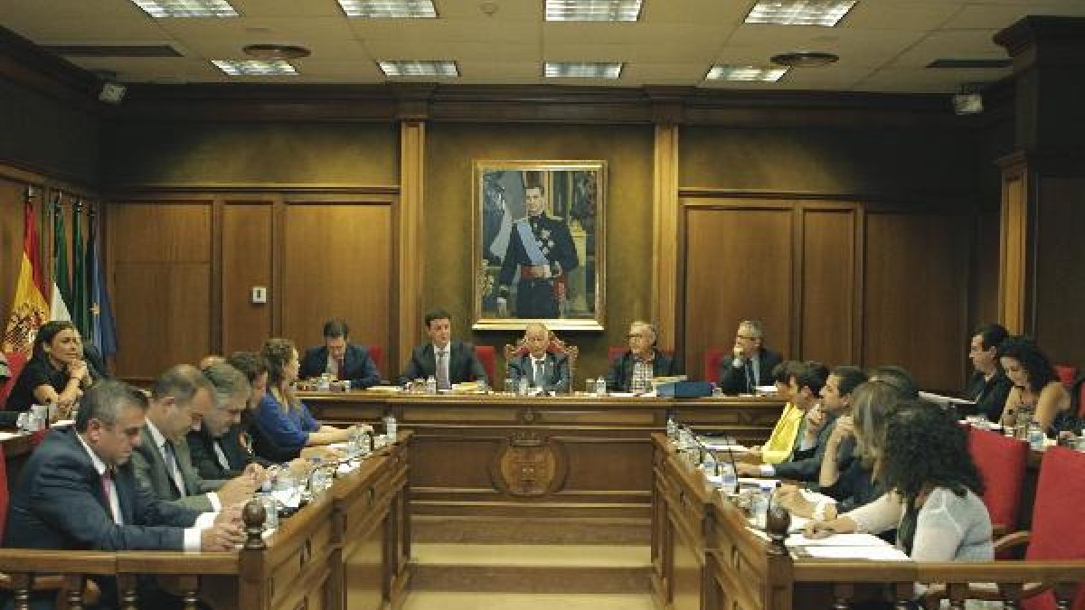 Pleno de la Diputación celebrado ayer