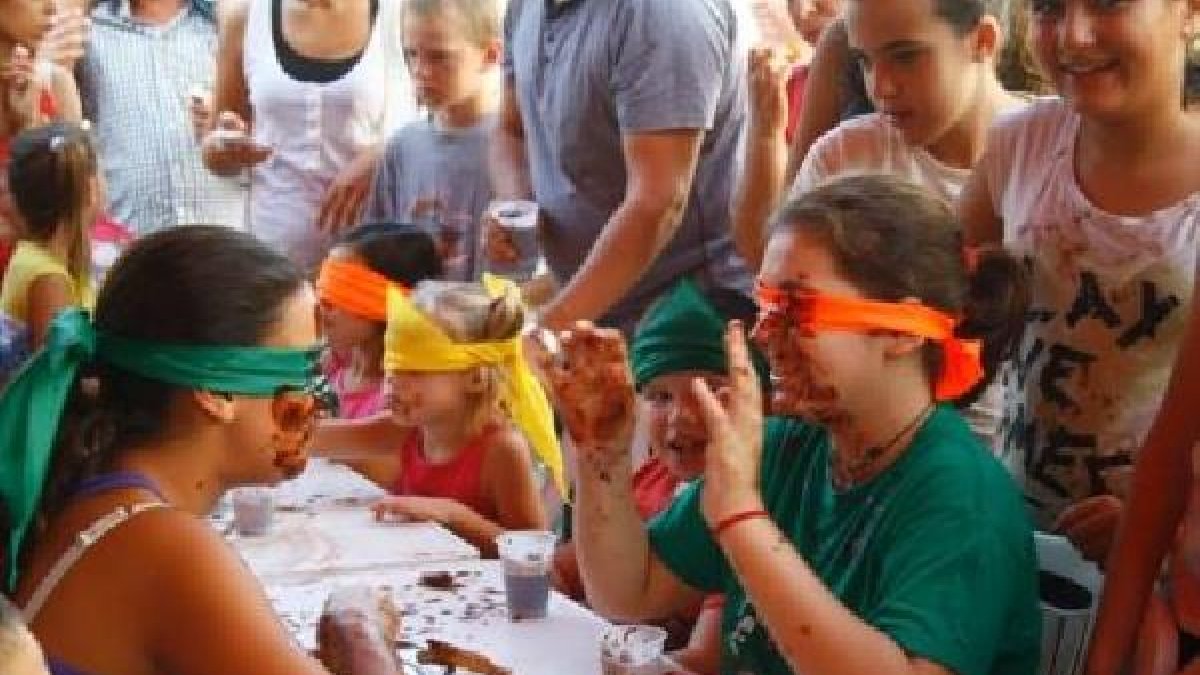 Chocolatada infantil en las Fiestas de Rioja 2013