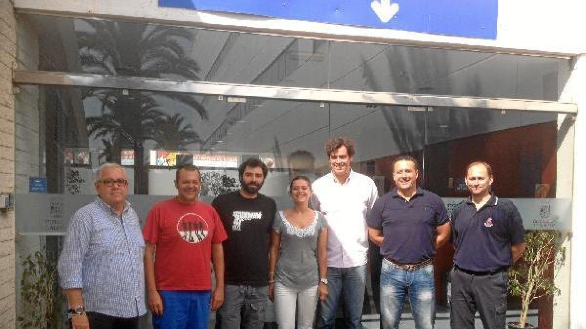 Asistentes a la reunión de coordinación mantenida ayer.