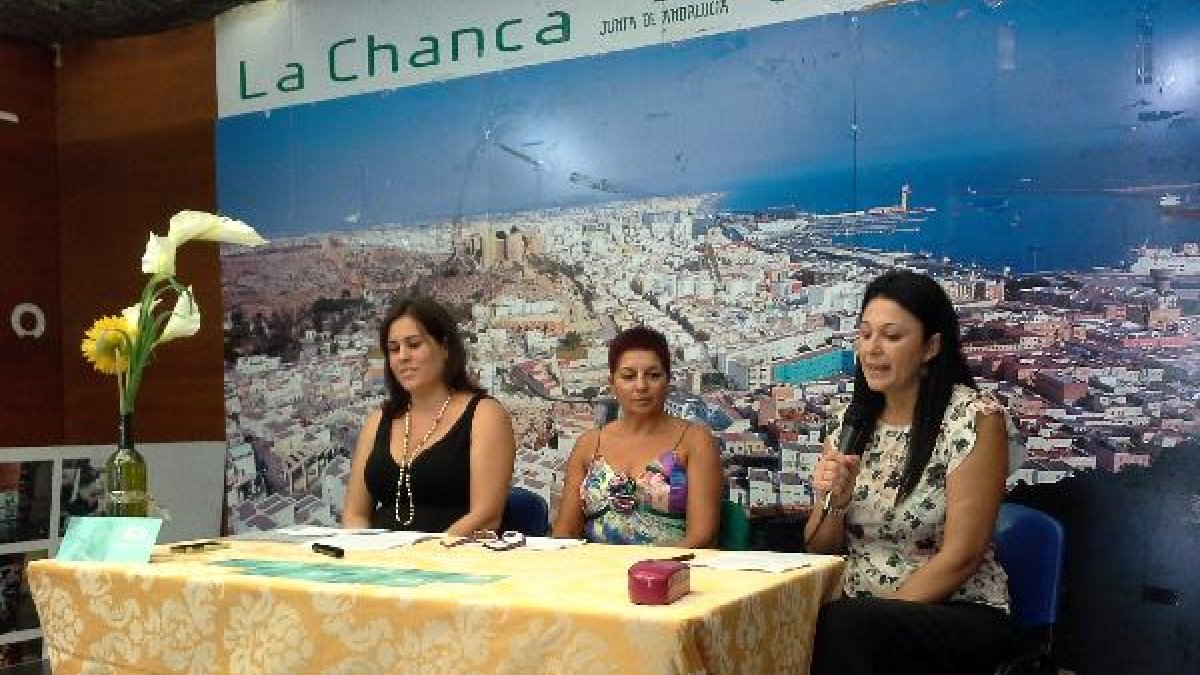 Ana Ortiz, Juani Morales y Paqui Morales Roca de Tu sonrisa es mi sonrisa.