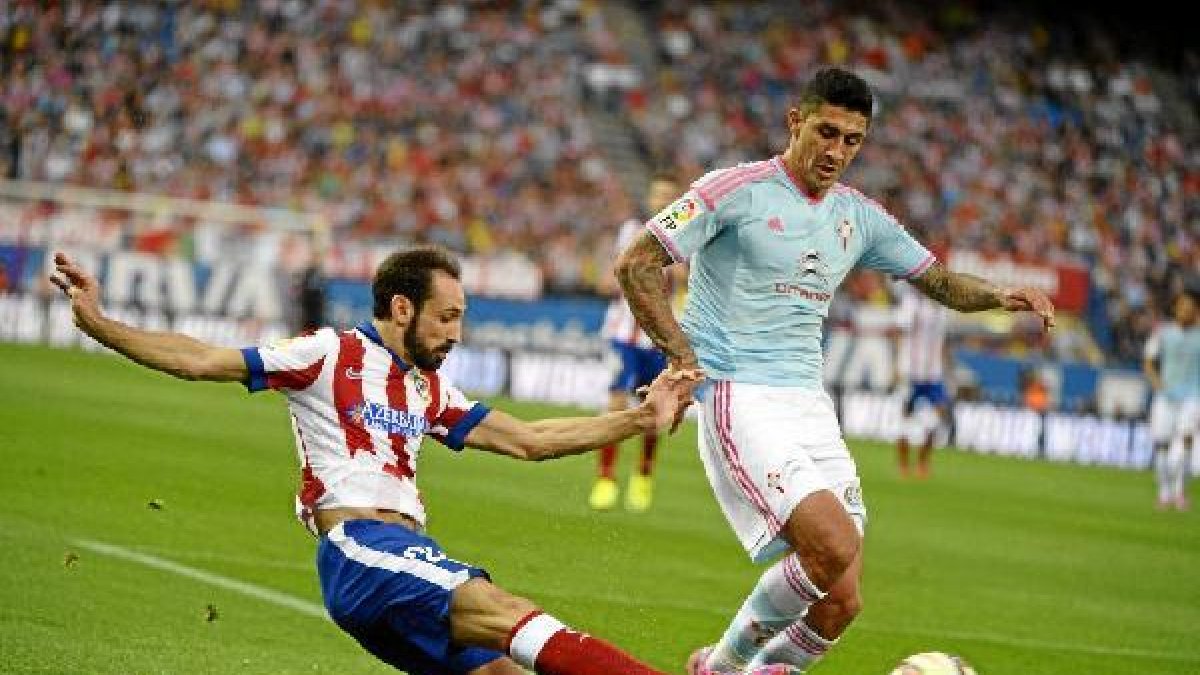 Una jugada del partido.