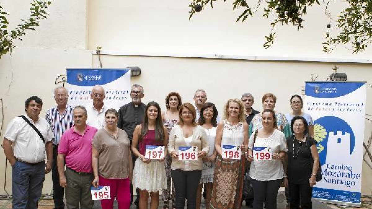 Organizadores en la presentación